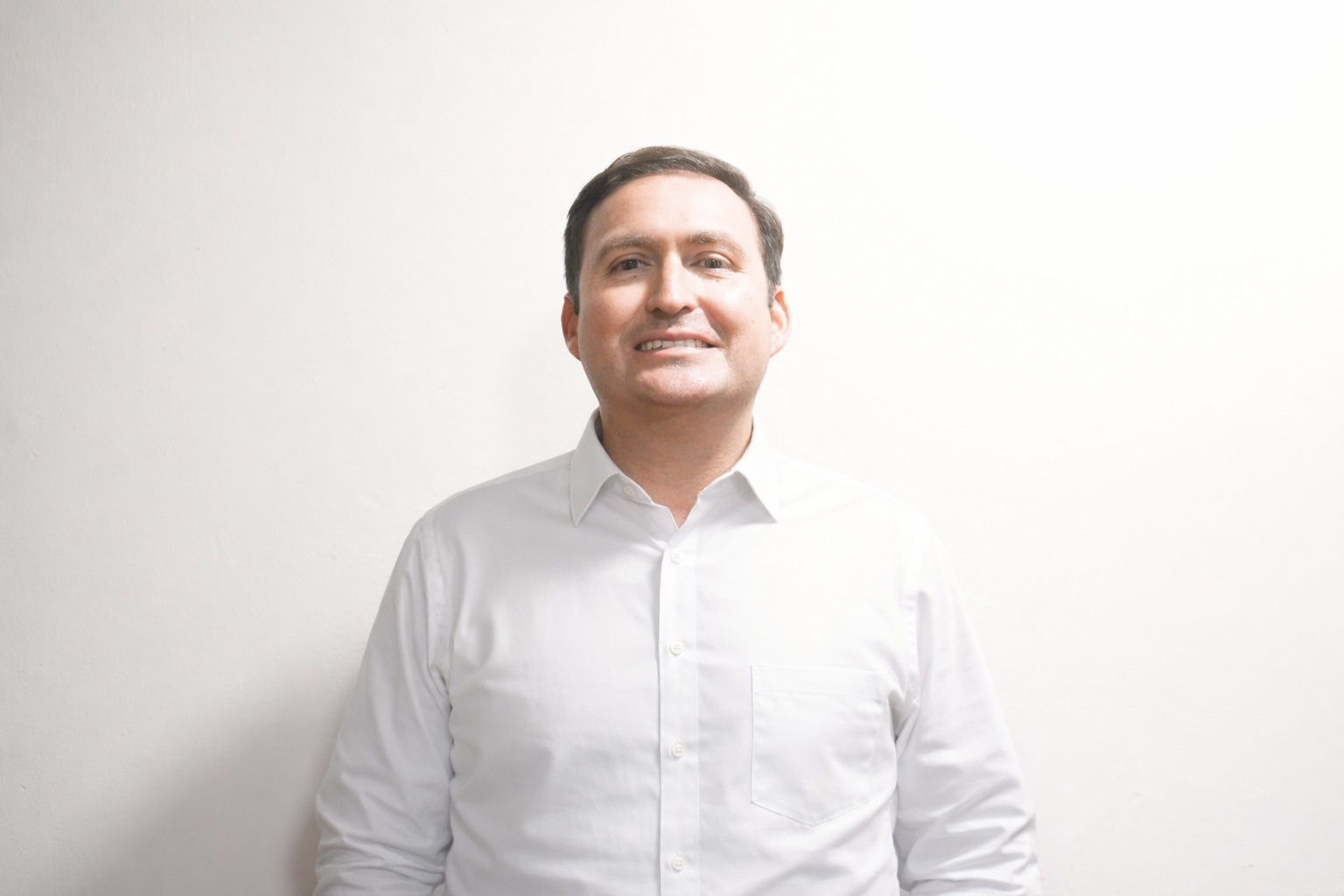 Mtro. Gonzalo Flores